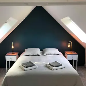 Maison 2 Ch - 7 Pers - Au Coeur Du Château De Bothané Hébergement de vacances